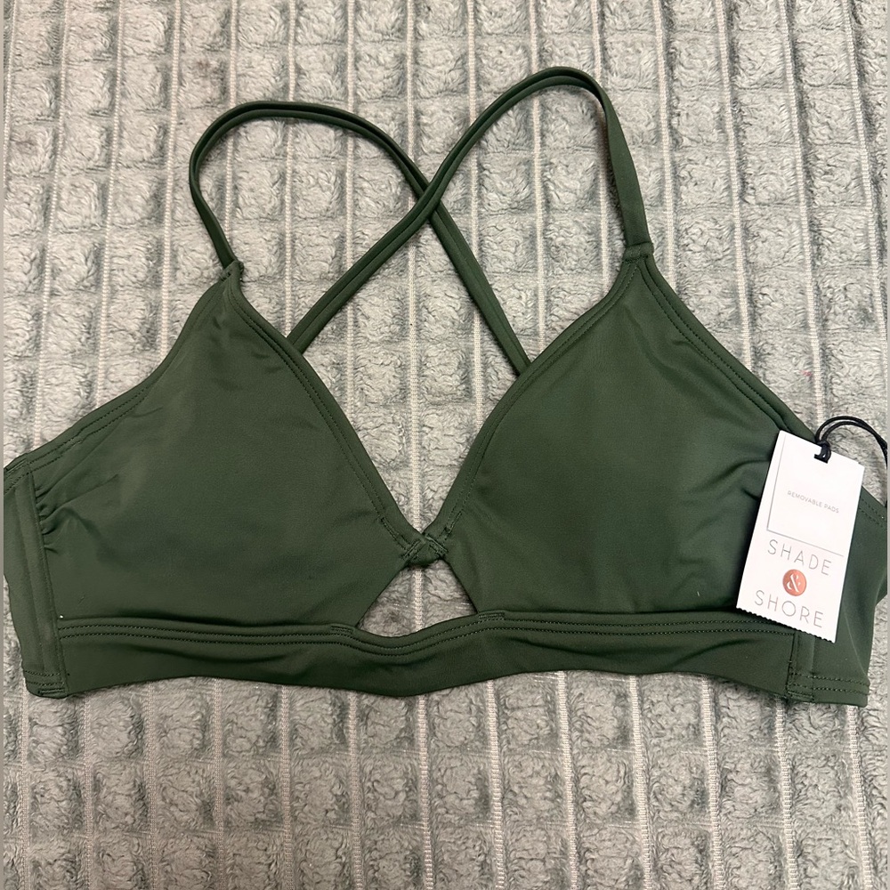 Size S  Shade & Shore Bikini Top NWT